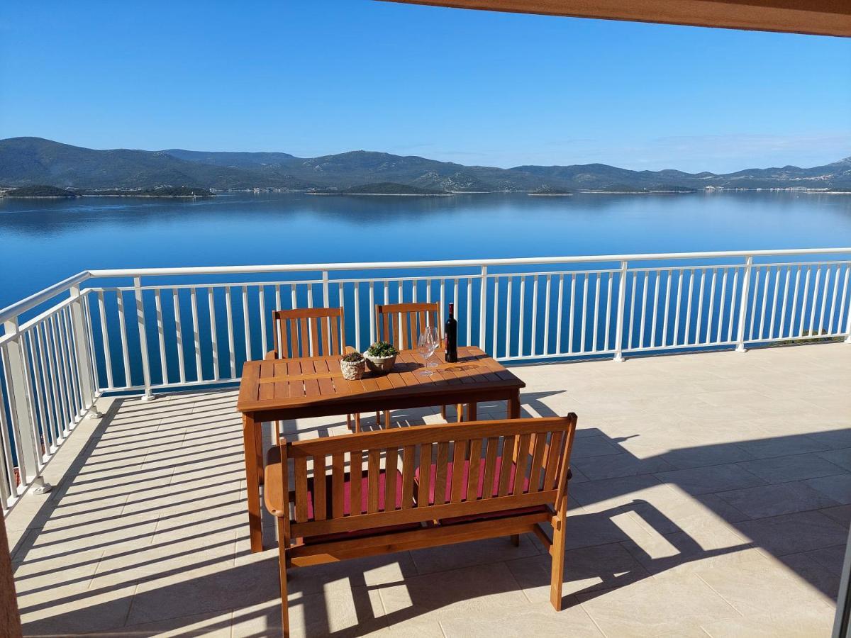 Appartamento Bella Vista Komarna Esterno foto
