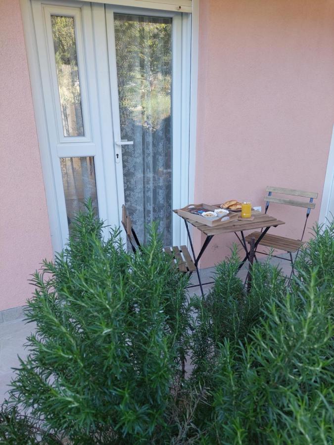 Appartamento Bella Vista Komarna Esterno foto