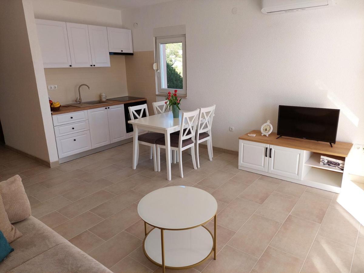 Appartamento Bella Vista Komarna Esterno foto