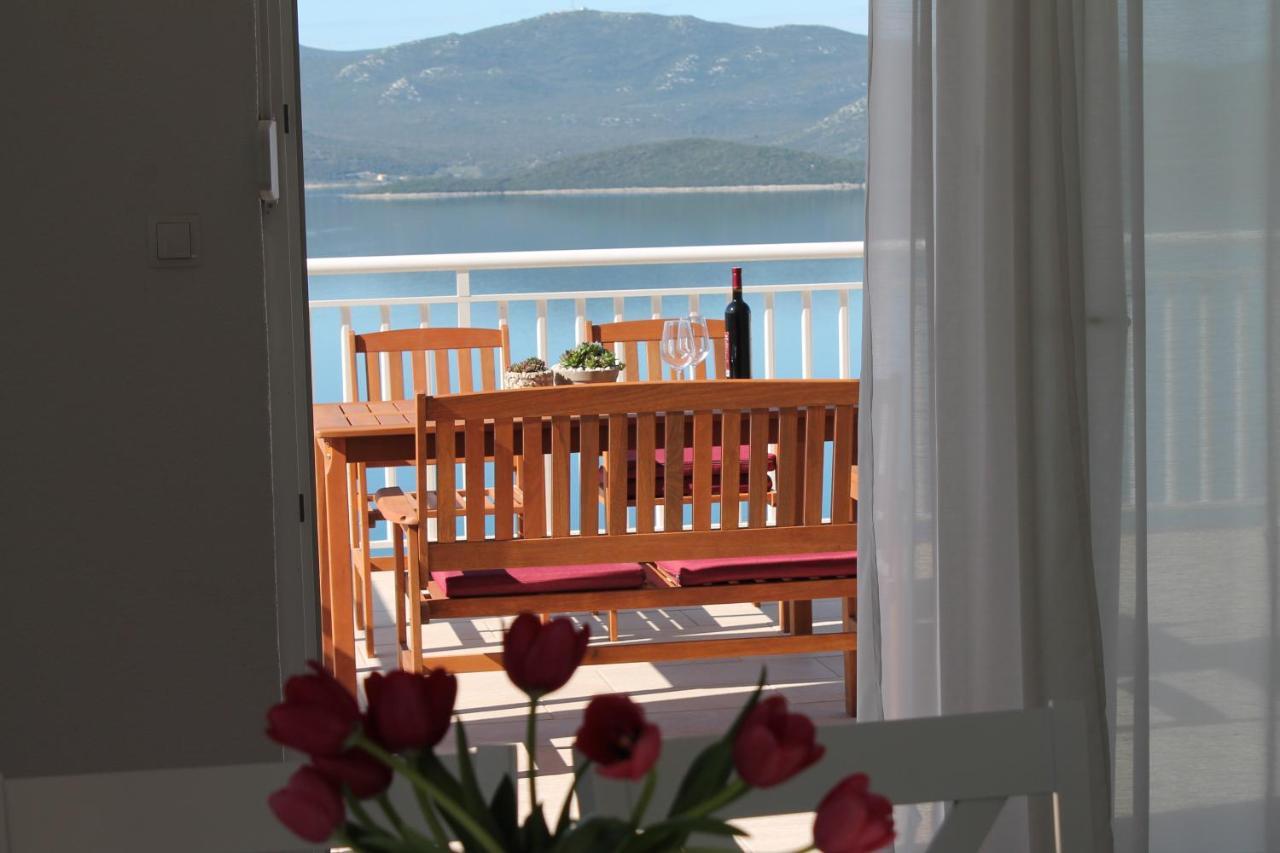 Appartamento Bella Vista Komarna Esterno foto
